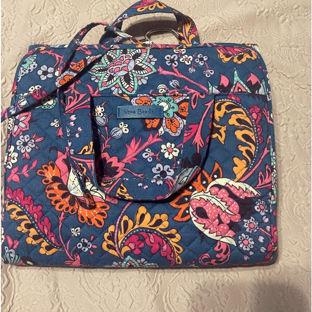 Vera Bradley travel/ Makeup / Jewelry organizer . Super cute !